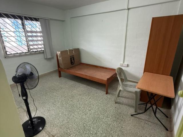 82 Whampoa Drive HDB Apartment Room Rental, $700, 1 Bed 107 sqft $6.54 psf