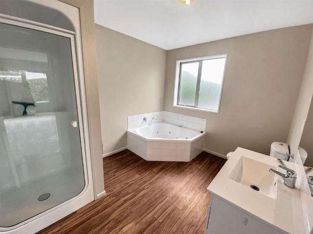 82 Bowhill Road, North New Brighton, NZ 8083