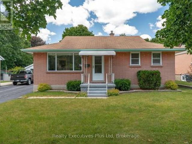 82 Cassino Avenue, Guelph St. George'S, ON, N1E 2J3 house for sale | Listing ID X13604 | Royal LePage