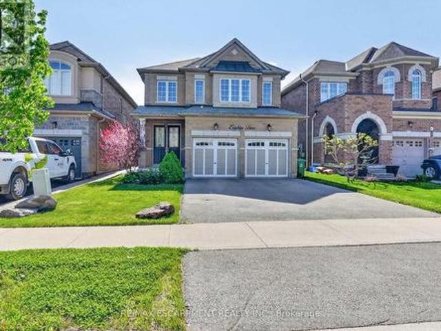 82 Chaumont Drive, Hamilton, ON, L8J 0J8 house for sale | Listing ID X13155 | Royal LePage
