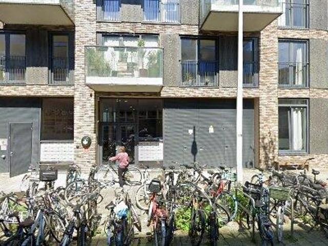 82 m2 apartment for rent in Amsterdam Oost Watergraafsmeer