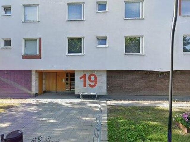 82 m2 lägenhet uthyres i Botkyrka