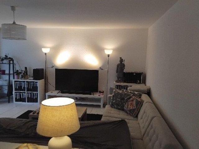 82 m²