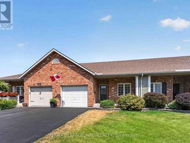 82 Maple Street, Port Colborne Sugarloaf, ON, L3K 6G7 house for sale | Listing ID X13627 | Royal LePage