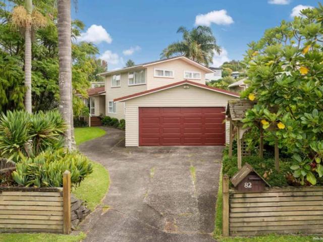 82 Marlborough Avenue, Glenfield, North Shore City For Sale