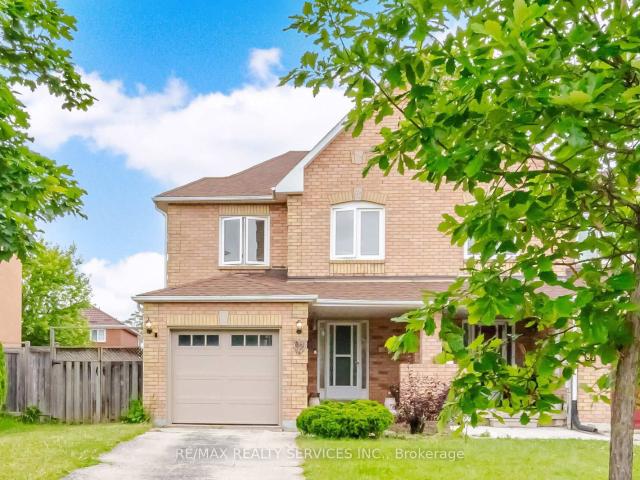 82 Muirland Crescent, Brampton | 3+1Beds/4Bath, Townhouse, $679,900 | Condos. Ca