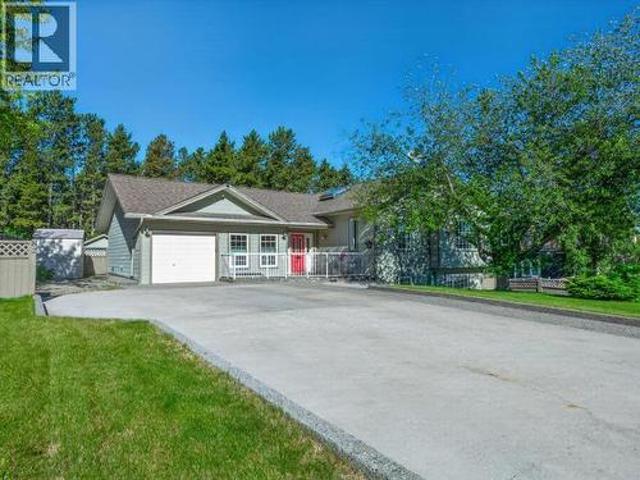 82 Ponderosa Drive, Whitehorse, YT, Y1A 5G9 house for sale | Listing ID 17538 | Royal LePage
