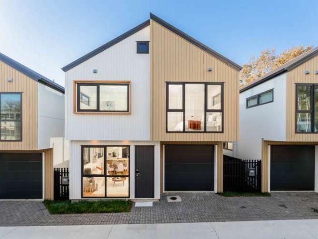 82E Matipo Road, Te Atatu Peninsula, Waitakere City