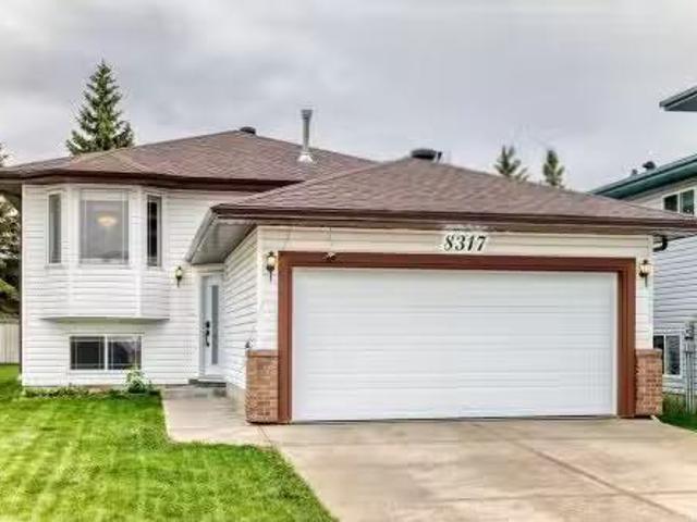 8317 160A Avenue, Edmonton, AB, T5Z 3G4 house for sale List.
