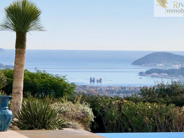 83110 SANARY SUR MER VILLA CONTEMPORAINE330M2 VUE MER PANOR