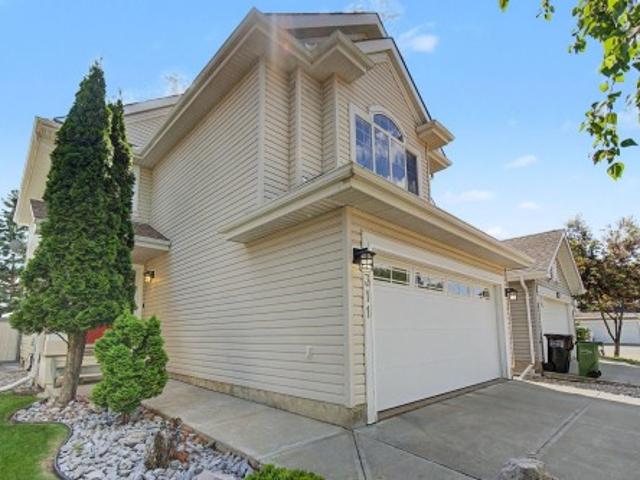 8311 11 Avenue, Edmonton, AB, T6X 1E3 house for sale | Listing ID E4497 | Royal LePage