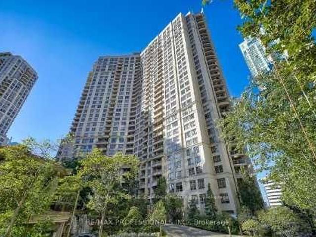 833 3 Duke Of York Boulevard, Mississauga | For Rent @ $3,200 | Condos. Ca