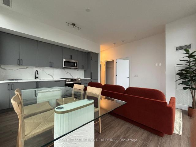 834 2 Old Bronte Road, Oakville | For Sale @ $596,372 | Condos. Ca