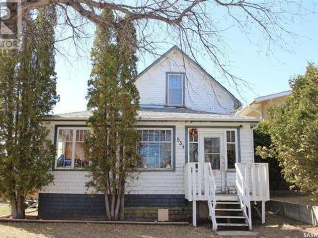 834 6Th Avenue Nw, Moose Jaw, SK, S6H 4A2 house for sale Li.