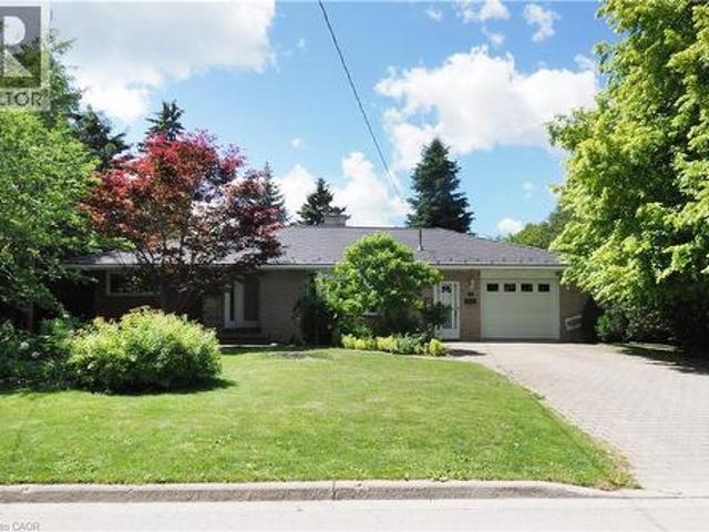 835 N York Avenue N, Listowel, ON, N4W 2Y5 house for sale | Listing ID 40839 | Royal LePage