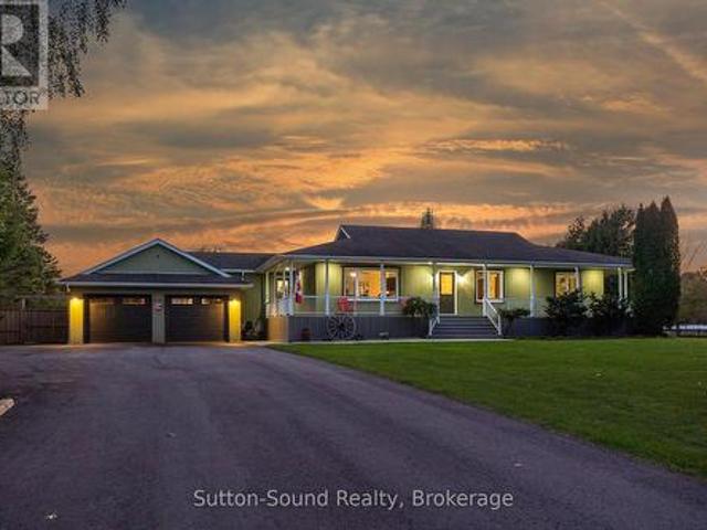 838 30Th Street, Georgian Bluffs, ON, N4K 6V5 house for sale | Listing ID X11967 | Royal LePage