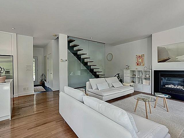 838 500$ Maison En Rangée / De Ville à Vendre à Bromont