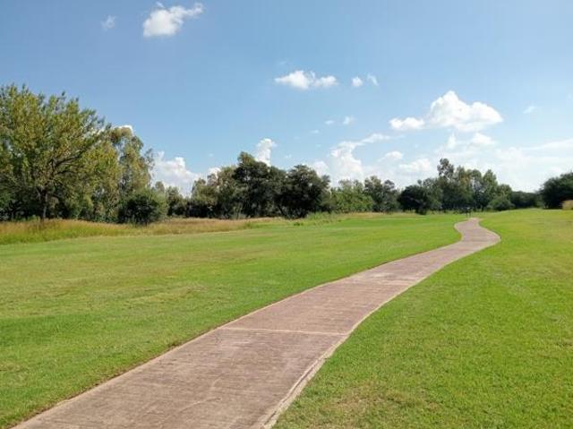 838 m² Land available in Parys Golf & Country Estate