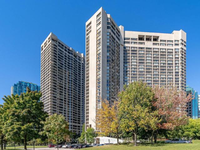 839 33 Harbour Square, Toronto | Leased, C12770 | Condos. Ca