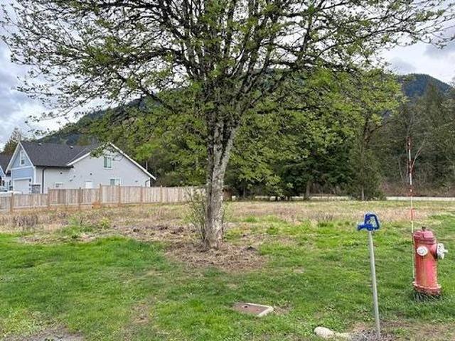 839 Myng Crescent, Harrison Hot Springs, BC, V0M 1K0 vacant land for sale | Listing ID R2980 | Royal LePage