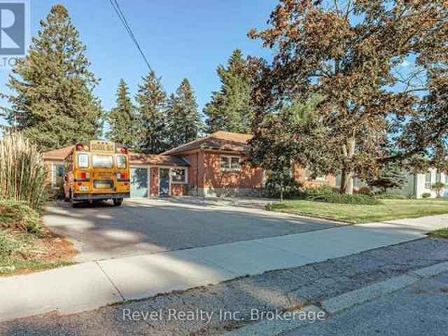 87 Blandford Street, East Zorra Tavistock Innerkip, ON, N0J 1M0 commercial for lease | Listing ID X13504 | Royal LePage