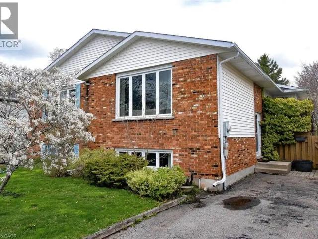 87 CHAPEL HILL Crescent Unit# Main