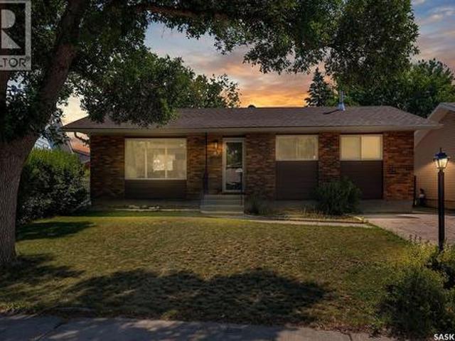 87 Hastings Crescent, Regina, SK, S4T 7N6 house for sale | Listing ID SK044148 | Royal LePage