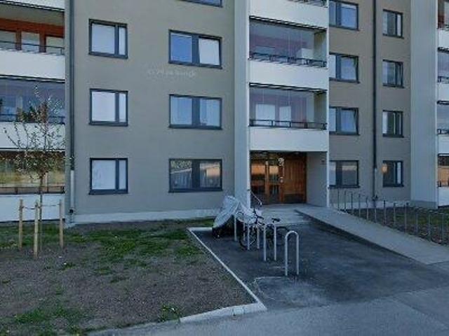 87 m2 lägenhet uthyres i Haninge