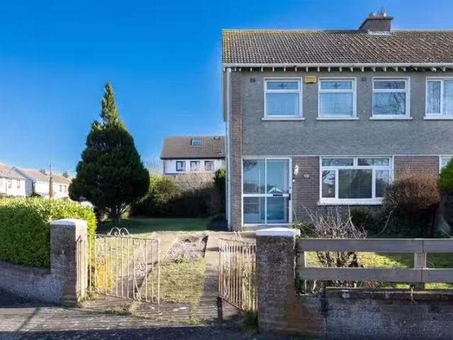 87 Saint Anne's Square, Portmarnock, Co. Dublin, D13DK33 is fo.