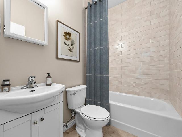 840 Dundas Street East 1 Bedroom Apartment for Rent at 840 Dundas St E, Whitby, ON L1N 2J8 Downtown Whitby