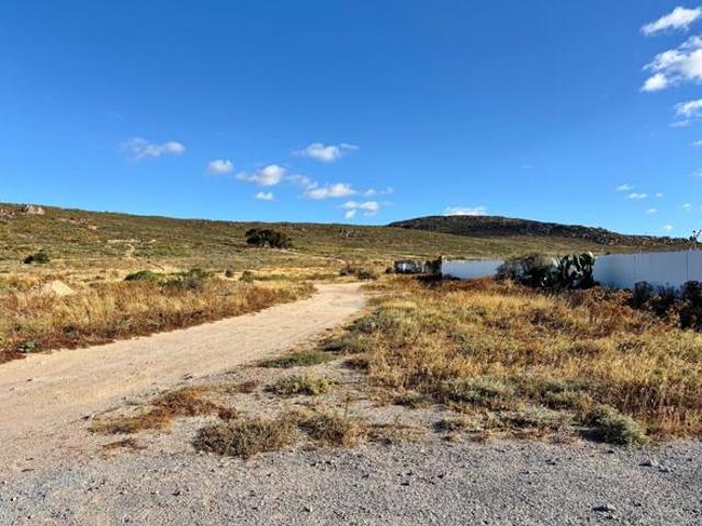 840 m² Land available in Britanica Heights