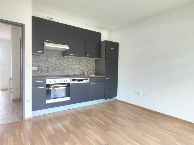 8431 Vermietete 3 Zimmer Anleger Wohnung mit Carport und großzügigem Balkon!