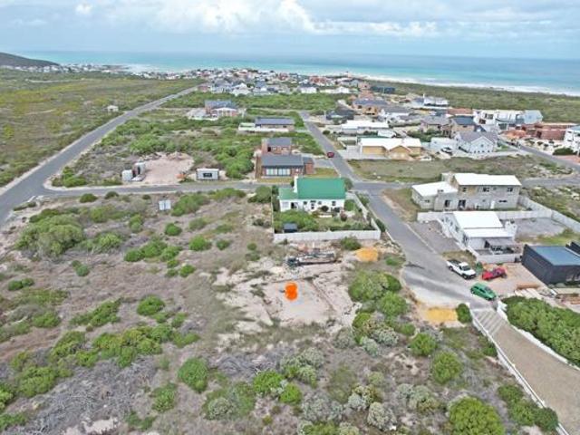 843 m² Land available in Agulhas