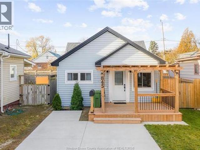 845 Arthur, Windsor, ON, N8Y 3Y1 house for sale | Listing ID 26011 | Royal LePage