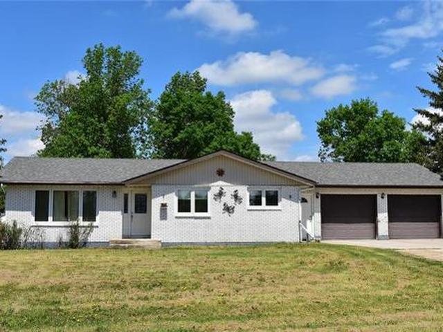 845 Fort Gary Road, St Andrews, MB, R1A 3X8 house for sale | Listing ID 202611 | Royal LePage