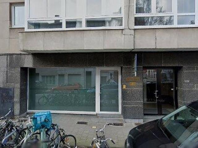 845 m2 office space for sale in Stad Gent