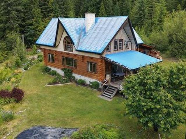 8470 Red Mountain Road, Silverton, BC, V0G 1S0 house for sale | Listing ID 10393 | Royal LePage