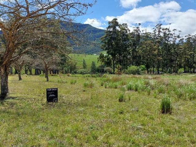 847 m² Land available in Seymour