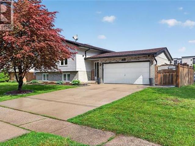 8492 Jerome, Windsor, ON, N8S 4S1 house for sale | Listing ID 26011 | Royal LePage