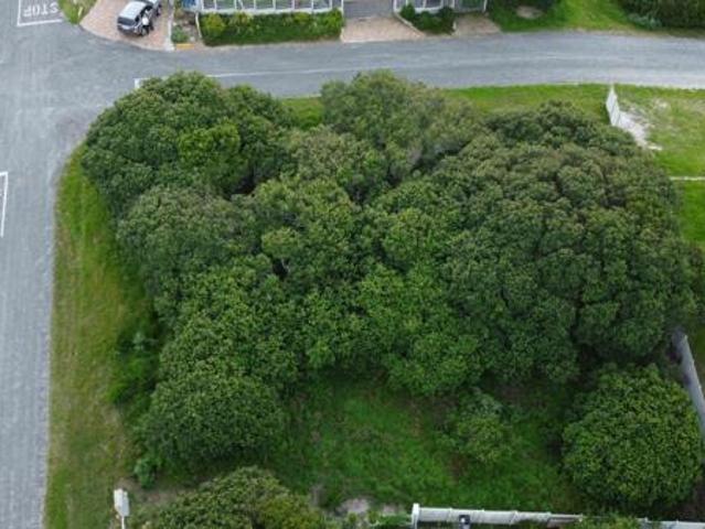 849 m² Land available in Kleinbaai