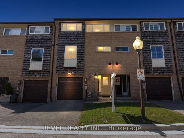 84 661 Childs Drive, Milton | Sold, W12975 | Condos. Ca