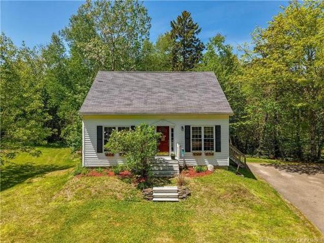 84 Tudor Ave, Charters Settlement, NB, E3C 1X6 house for sale | Listing ID NB141594 | Royal LePage