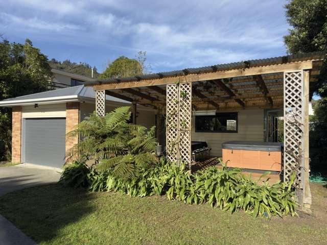 84 Coast Road, Wainuiomata, Lower Hutt City