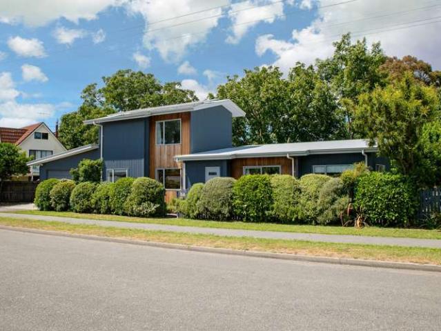 84 Dillons Point Road, Blenheim, Marlborough