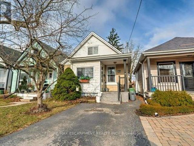 84 East 24Th Street, Hamilton, ON, L8V 2Y1 house for lease | Listing ID X13588 | Royal LePage