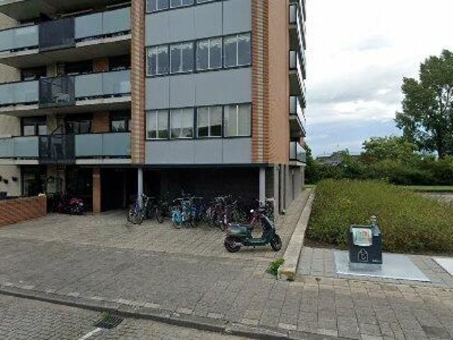 84 m2 apartment for rent in Rotterdam Kralingen Crooswijk