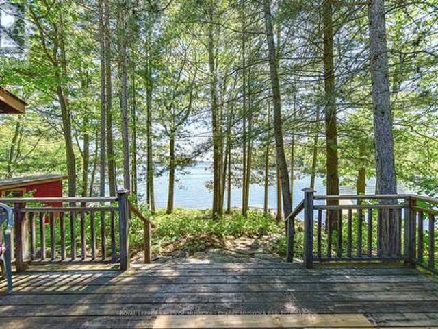 84 Millard Drive, Georgian Bay, ON, L0K 1S0 house for sale.