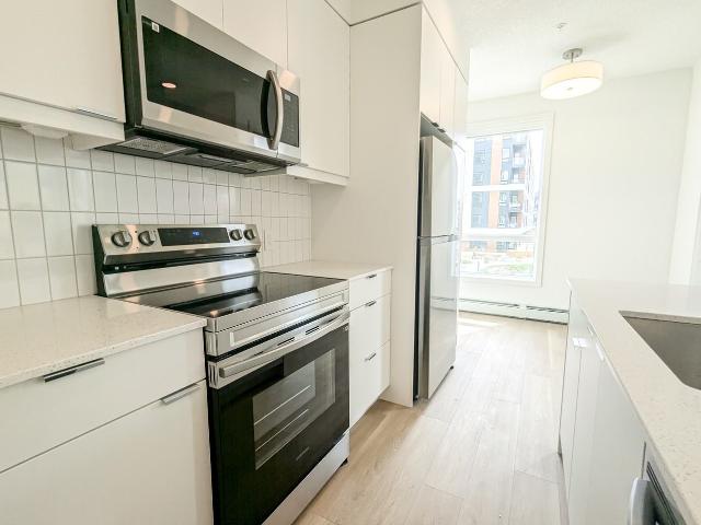 8500 19 Avenue SE East Hills Crossing 2 Bedroom Apartment for Rent at 8500 19 Ave Se, Calgary, AB T2A 7V1