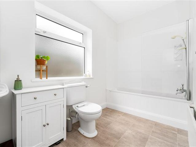 850,000 | 14 Harlech Crescent, Clonskeagh, Dublin 14 Murphy Mullan Estate Agents Goatstown 4843 MyHome. Ie Residential