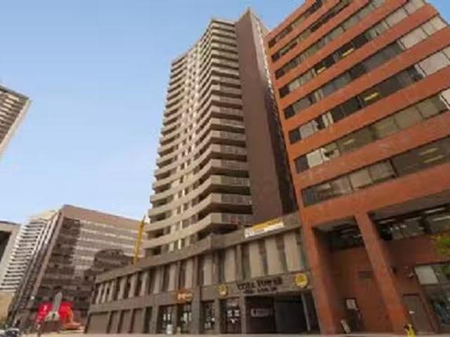 850 Room for rent in Downtown Commercial